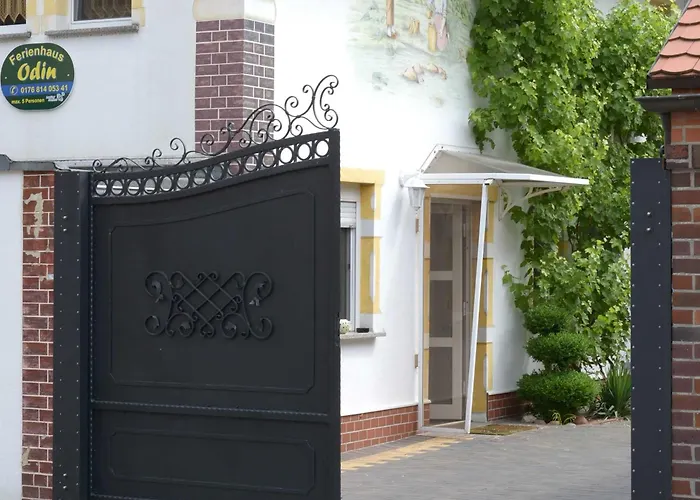 Homestay Bett _ Bike Romantik _ Fh Odin